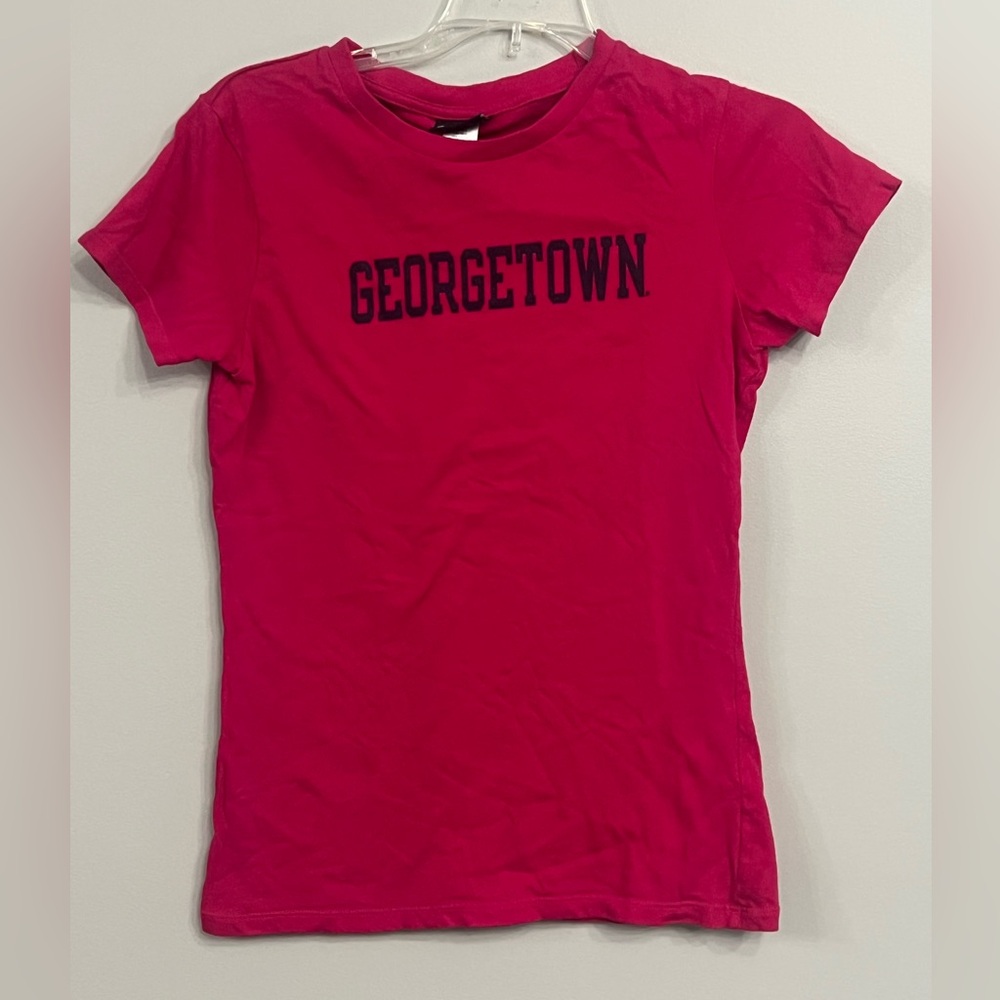 Georgetown Women's Pink T-Shirt size medium